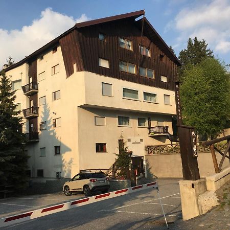 Il Capriolo Vila Oulx Exterior foto